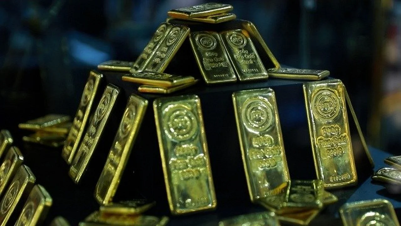 سعر سبيكة الذهب يتدهور.. كم بلغت قيمة 10 جرامات؟